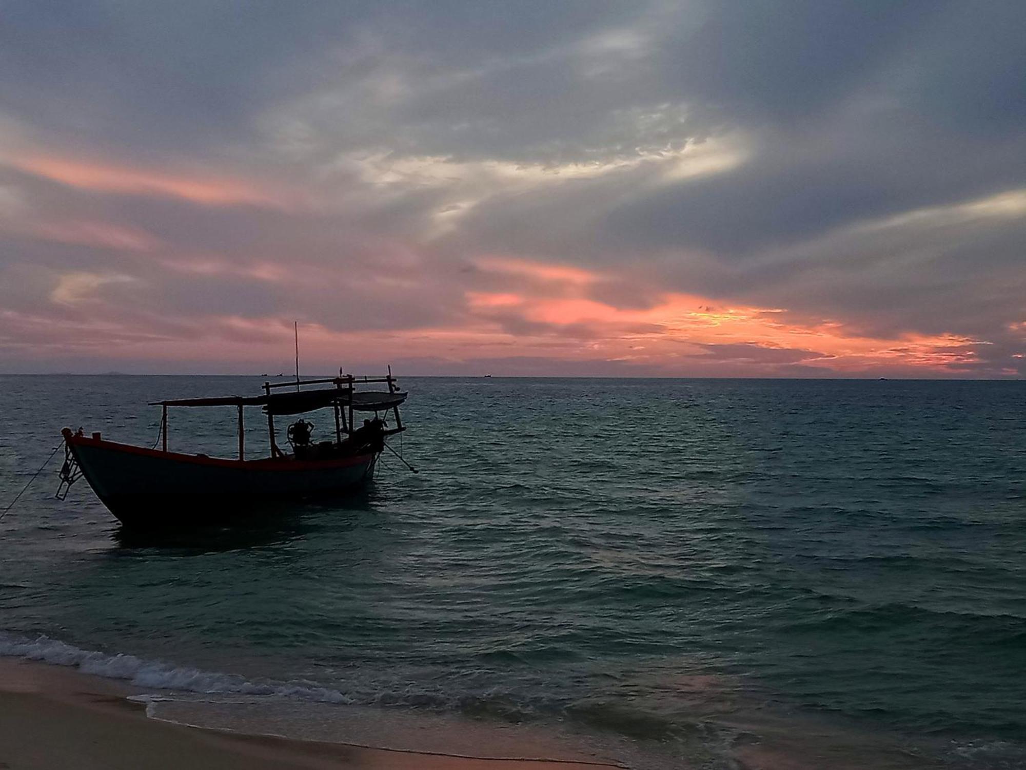 Baloo Guesthouse Koh Rong Samlon Eksteriør billede