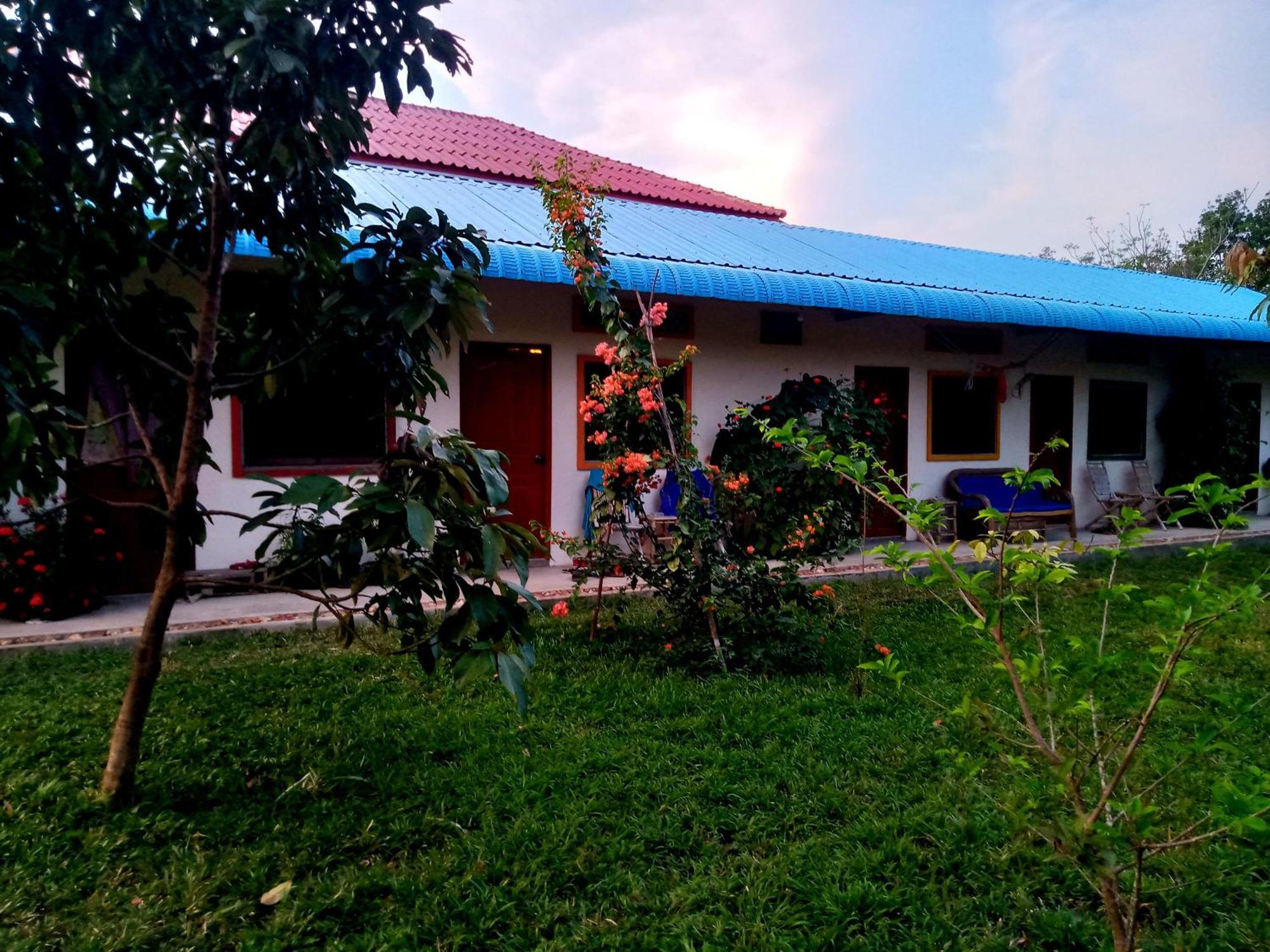 Baloo Guesthouse Koh Rong Samlon Eksteriør billede